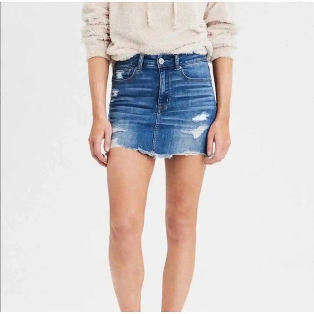 American Eagle Outfitters High-Rise Curvy Distressed Denim Mini-Skirt - Picture 2 of 3